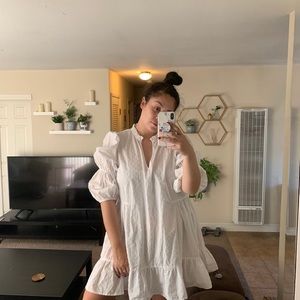 Meet your Posher, Leslie